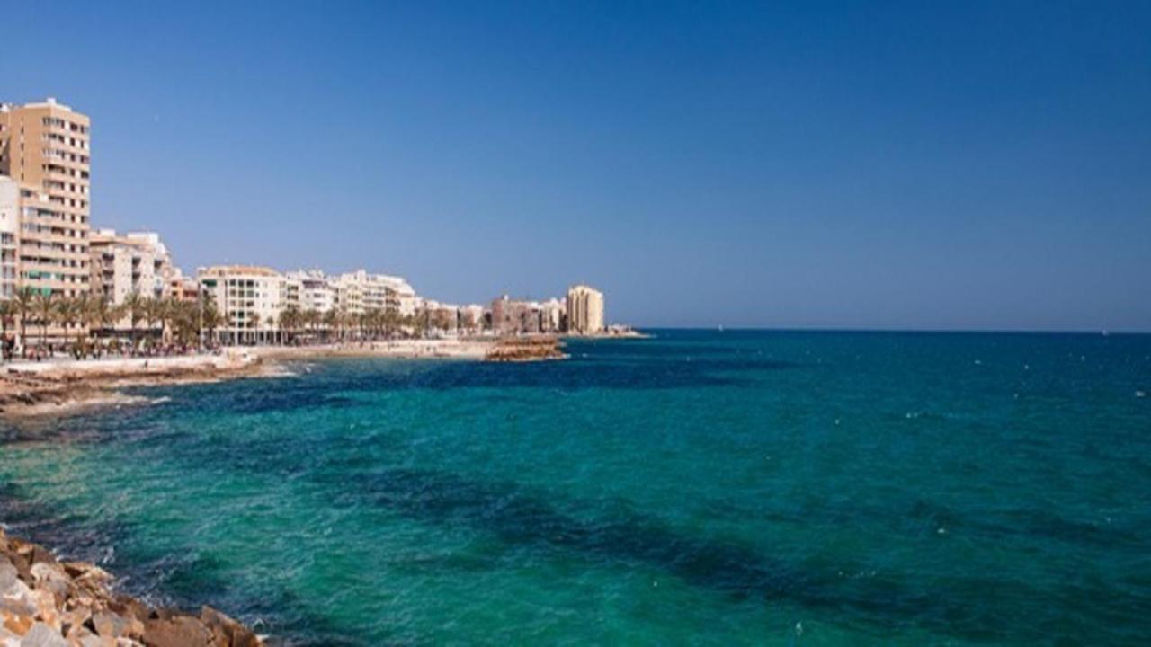 Апартаменти Residencial Albatro II Торрев'єха Екстер'єр фото